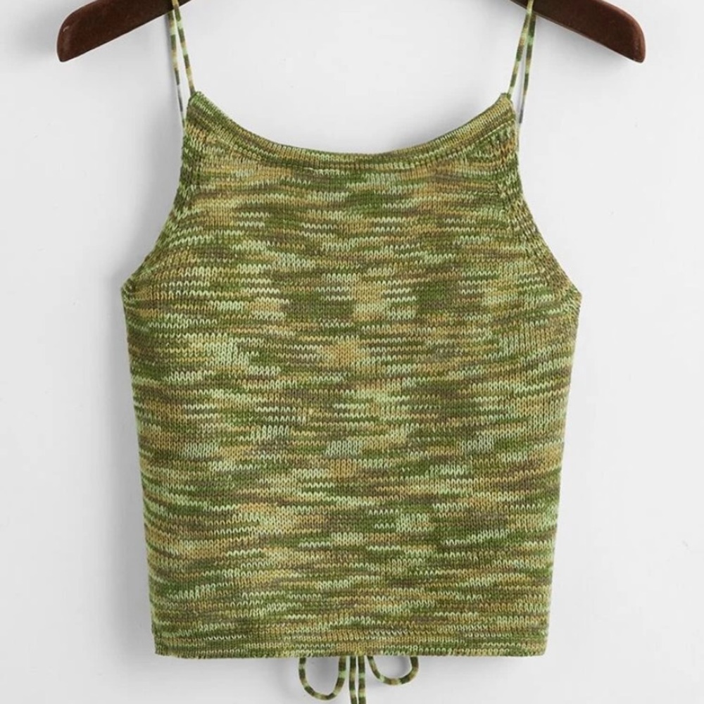 Knit halter top.